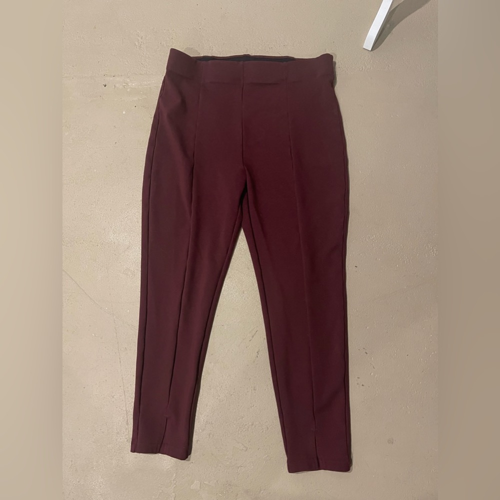 Maroon Pull-on Ankle Pants